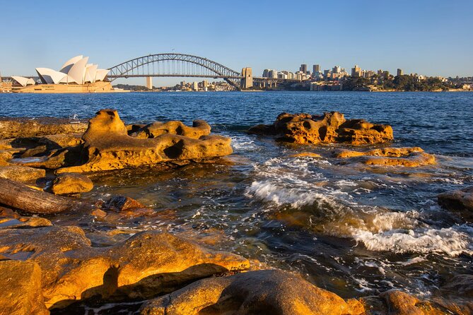 PRIVATE Sydney City Bondi Beach Opera House & Botanic Garden Tour - Bondi Beach and the Bondi to Coogee Walk: beach time with a view-based payoff