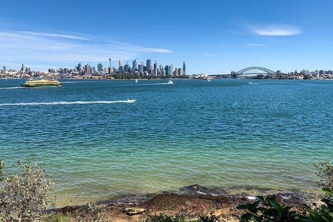 Private Sydney Discovery Tour - Mrs Macquarie’s Chair: a smart pause to shape the rest of your day