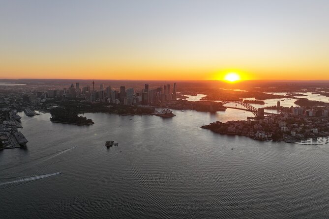 Private Sydney Harbour Twilight Sail with Champagne - Twilight on Sydney Harbour, and Why This Timing Feels Right