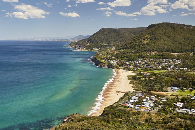 Private Tour: Sydney South Coast & Highlands - Royal National Park in One Go: Nasho Vibes, Wattamolla Lagoon, and Quick Photo Time