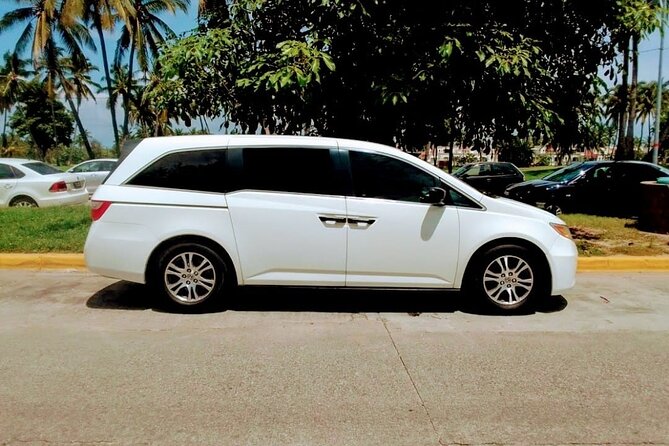 Private Transfer from Sydney City Hotel to Sydney Cruise Port - Circular Quay arrival, where your cruise trip really starts