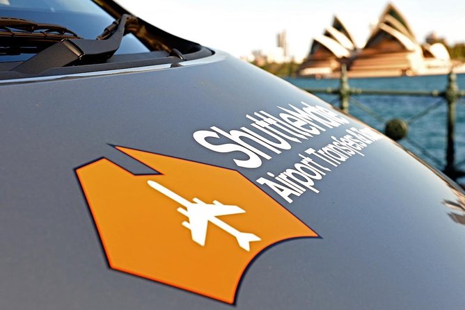 Private Transfer FROM Sydney Downtown to Sydney Airport 1-2 pax - Driver quality you can feel in the first five minutes