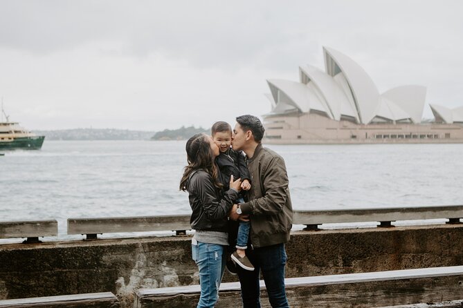 Private Vacation Photography Session with Local Photographer in Sydney - A 60-minute session that actually gets you good photos
