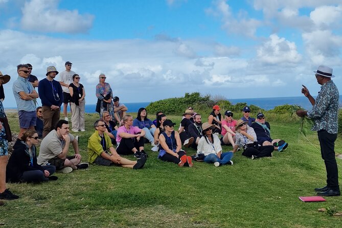 Private Walangari's Aboriginal Walking Tour in Bondi Beach - Bondi Beach stop: cliffs, rock carvings, and the meaning of place
