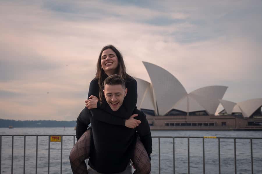 Romantic photoshoot for couples in Sydney - Price and timing: what $117 per group up to 8 really means