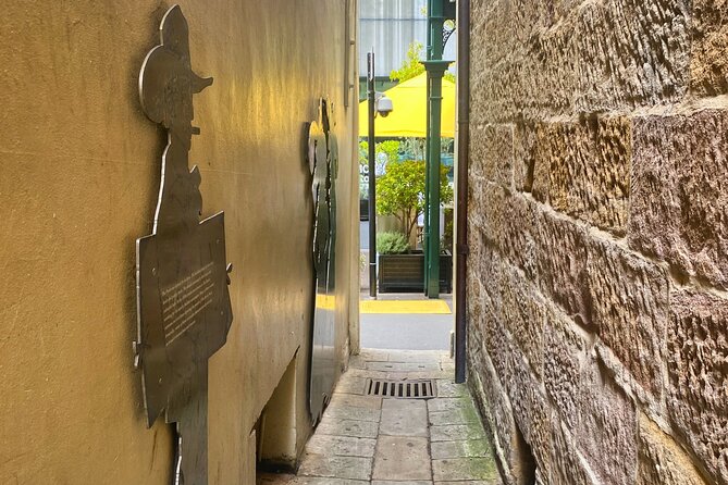 Self-Guided Walking Tour in Hidden Trails of The Rocks of Sydney - Sydney Observatory: why a riddle detour can be better than a straight-line plan