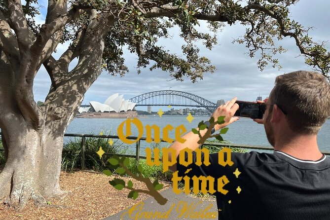 Story of Sydney Tour (mini coach) - Circular Quay and the Opera House: iconic views, plus the story behind them