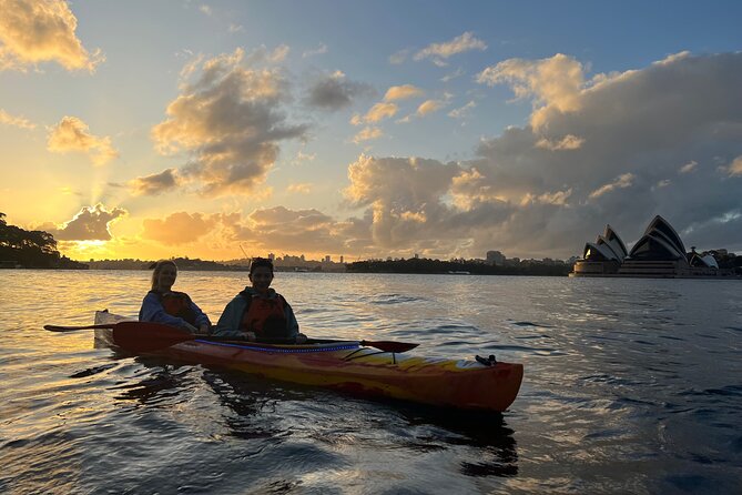 Sunrise Paddle Session on Syndey Harbour (single kayak) - Opera House paddle time: getting the background right for photos