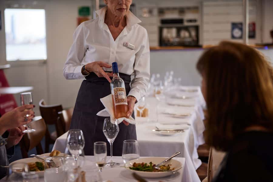 Sydney: 3-Course All Inclusive Dinner Harbour Cruise - The food: a 3-course dinner that keeps the focus on ingredients