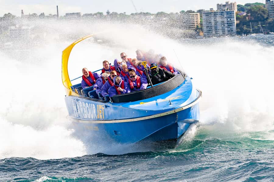 Sydney: 30-Minute Jet Boat Ride from Darling Harbour - Darling Harbour Jet Boat: what 30 minutes feels like at 70 km/h