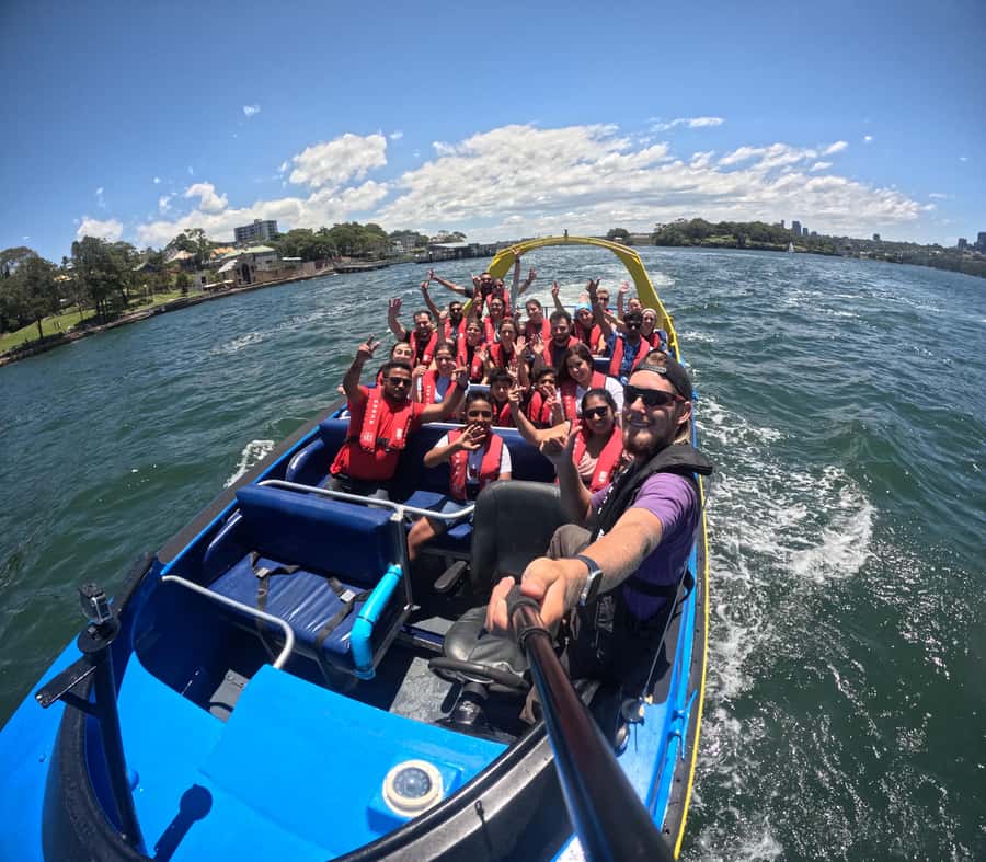 Sydney: 30-Minute Jet Boat Ride from Darling Harbour - The 30-minute loop: Opera House, Bridge, Barangaroo, and more