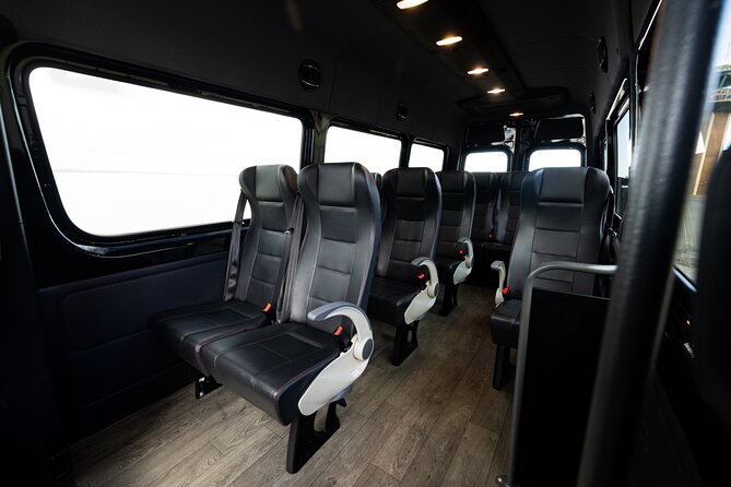Sydney Airport Premium (DEPARTURE) Transfer - Terminal drop-offs: less walking with your carry-on