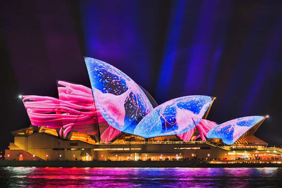 Sydney: Bring Your Own Drinks Vivid Harbour Cruise - Getting to Pier 2, Walsh Bay without turning it into a sprint