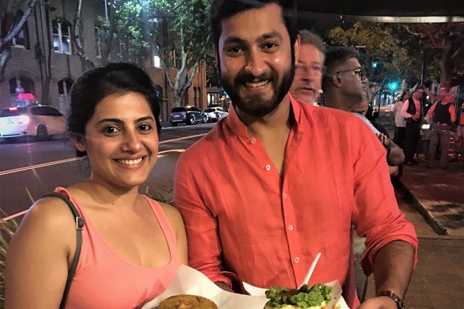 Sydney by Night | Private Luxury Night Tour | 3 Hour Tour | Includes Supper - Supper at Harry’s Cafe de Wheels, then a historic pub nightcap