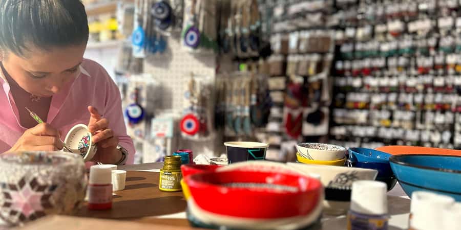 Sydney: Ceramic Plates & Bowls Paint and Sip Classes - What you paint: ceramic plates and bowls that are ready to go