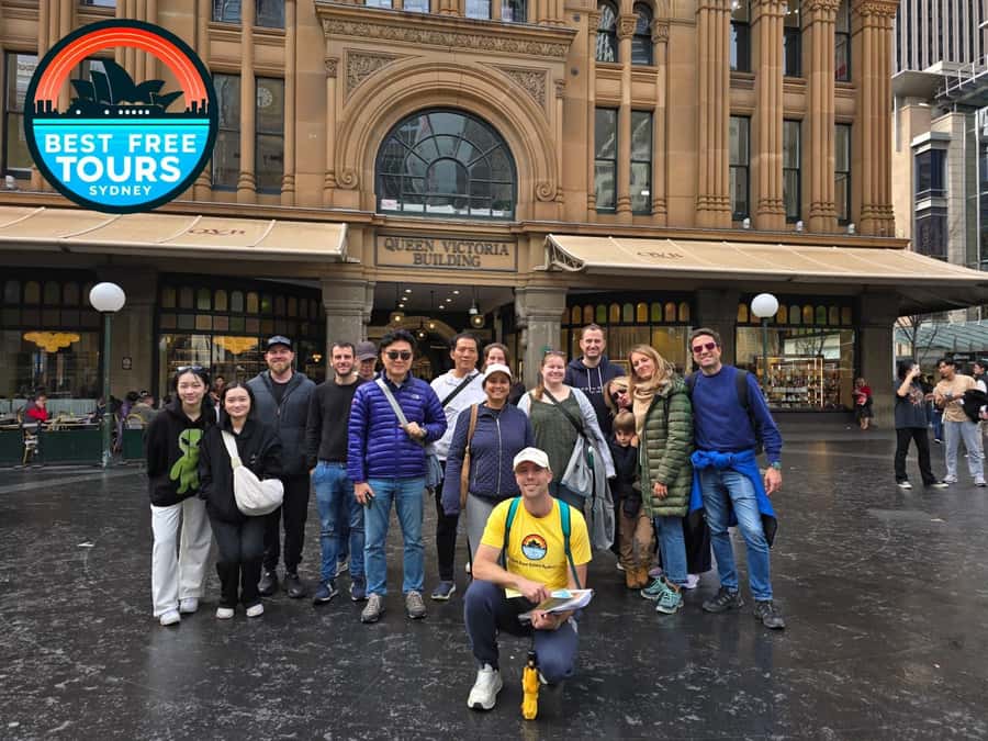 Sydney: City Sights Walking Tour - Opera House orientation: seeing design instead of just taking photos