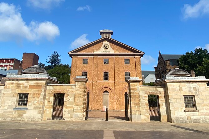 Sydney City Walking Tour - Getting started at 1400 George Street, and why the group size matters