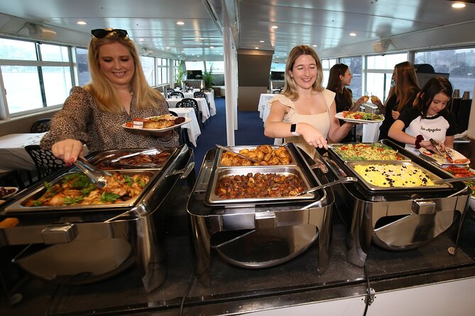 Sydney Combo: Morning Sightseeing to Bondi & Harbour Lunch Cruise - Centennial Park and the Return Drive Through City Style