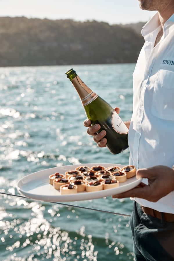 Sydney: Exclusive Sydney Harbour Cruise on a Classic Yacht - The yacht experience: what “classic and renovated” means for you