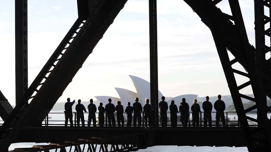 Sydney: Guided Daytime Summit Climb of Sydney Harbour Bridge - Why a BridgeClimb day feels different from a normal harbor photo stop