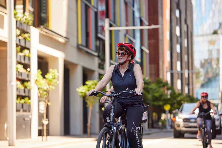 Sydney: Guided Harbour E-Bike Tour - Harbour Bridge crossing: the moment most people remember