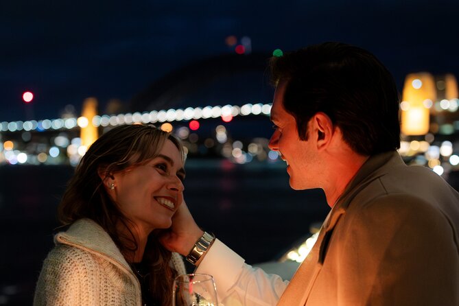 Sydney Harbour: 2h Glass Boat Dinner Cruise with Wine Pairing - A glass boat dinner cruise is a smart way to do Sydney at night