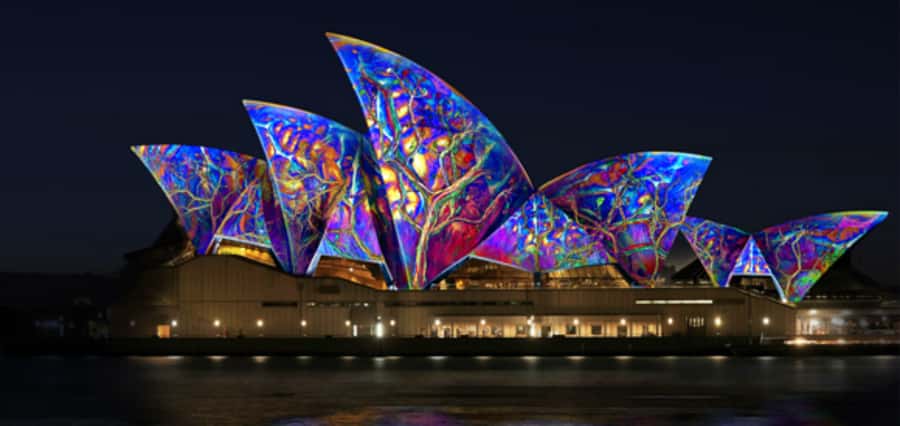 Sydney Harbour: 30 Minute Slow Jet Boat Vivid Cruise - Why a slow jet boat works for Vivid Sydney lights