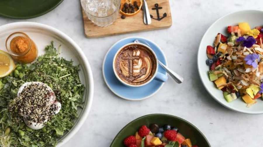 Sydney Harbour & Bondi: Morning Highlights with Breakfast - Bondi Beach: quick swim time, plus what to bring