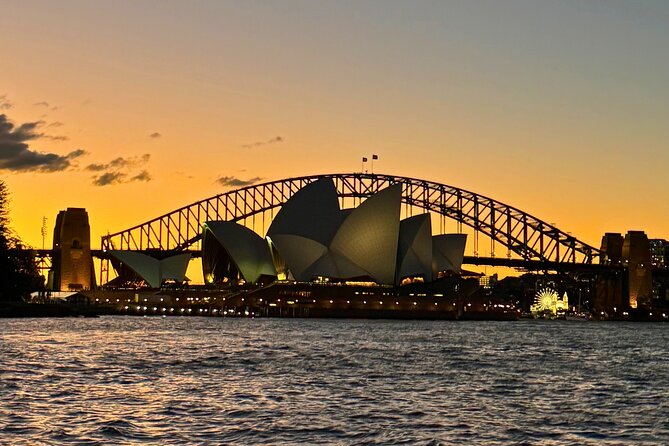 Sydney Harbour Discovery Dinner Cruise Scenic Sights and Buffet - Who This Cruise Fits Best (and Who Might Skip It)