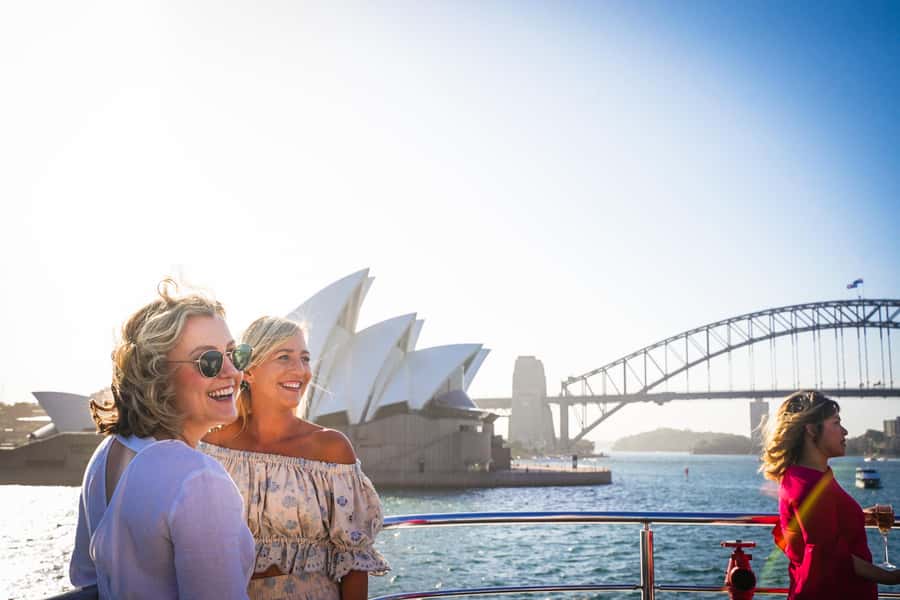 Sydney Harbour Experience 90-minute Sightseeing Cruise - Circular Quay, Wharf 6, and the 2pm Rhythm