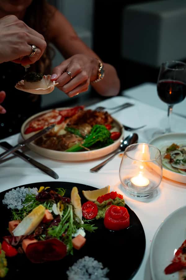 Sydney Harbour: Glass Boat Signature Dinner Cruise - Tips That Improve the Night Immediately