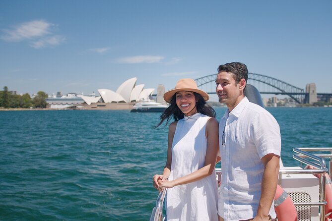 Sydney Harbour Sightseeing Highlights Cruise - Sydney Opera House, Harbour Bridge, and Mrs Macquarie’s Chair on One Loop
