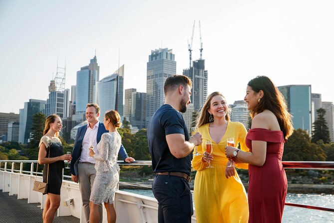 Sydney Harbour Sunset Dinner Cruise from Circular Quay - The Landmark Loop at Sunset: Opera House, Harbour Bridge, and Back Again