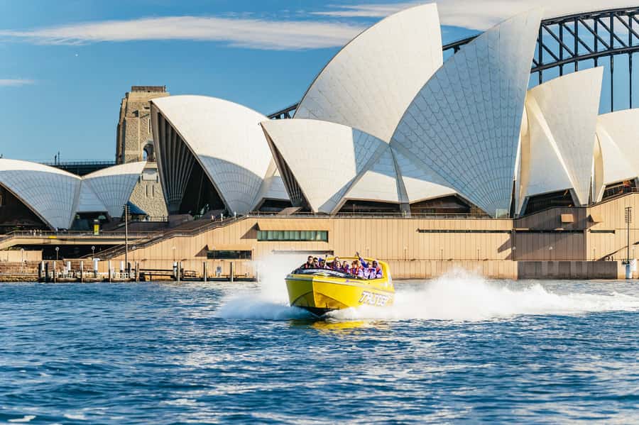 Sydney Harbour: Thunder Thrill Jet Boat Ride - Front vs back seating, how to choose your level of wet