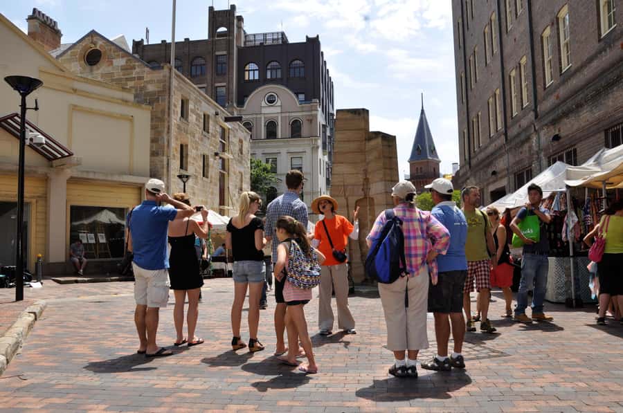 Sydney Historical Walking Tour including The Rocks - Hyde Park to The Rocks in One Smart 2.5-Hour Loop