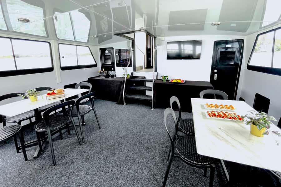 Sydney: Intimate Vivid Harbour Cruise with Canapes - Canapes and one complimentary drink: small upgrade, real impact