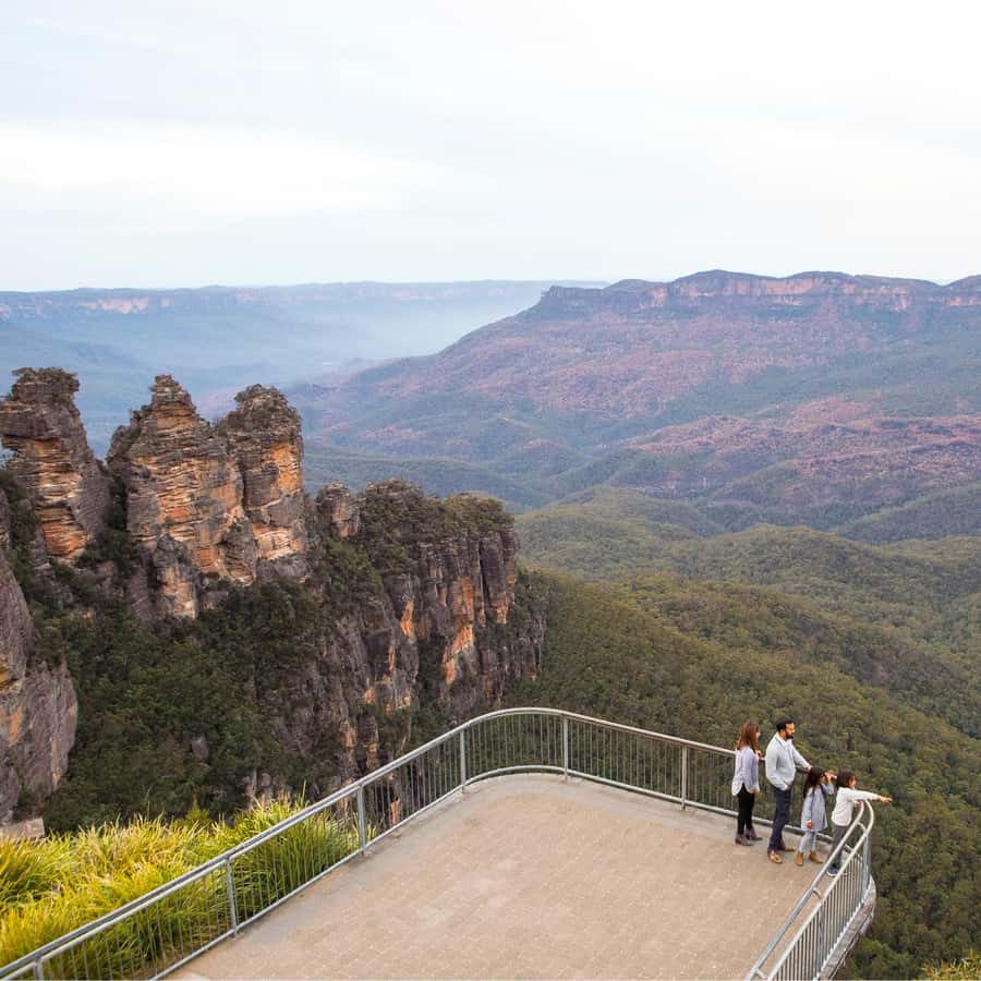 Sydney: Luxury Blue Mountains Adventure with Wentworth Falls - Scenic drive highlights: Cliff Drive, Cahill’s Lookout, Boars Head