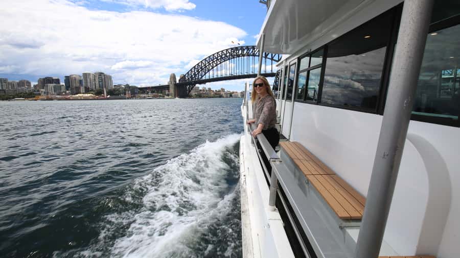 Sydney: Morning or Afternoon Harbour Sightseeing Cruise - Logistics Without Hotel Pickup: How to Plan Your Start