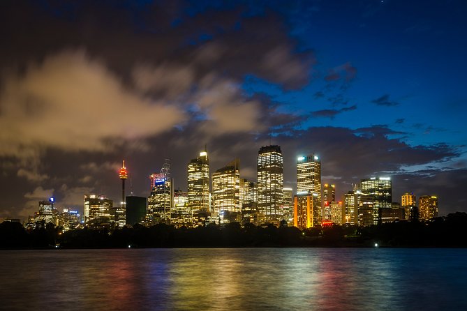 Sydney Photography Masterclass - Private Photography Lesson - Stop 1 and 2: Milsons Point and McMahons Point (starting with vantage and framing)