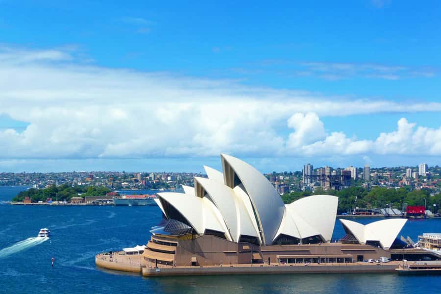 Sydney: Private custom tour with a local guide - Picking Up in Sydney Without Losing Time