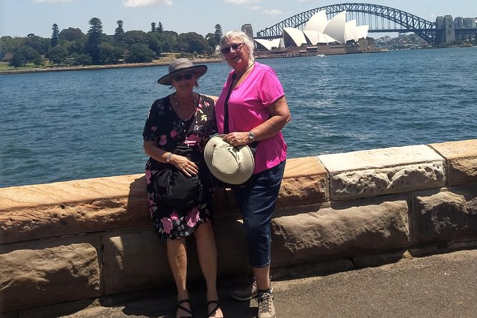 Sydney Private Experience with a Local 3-8hrs: Icons & Gems - Icons and City Center Highlights Without the Overload