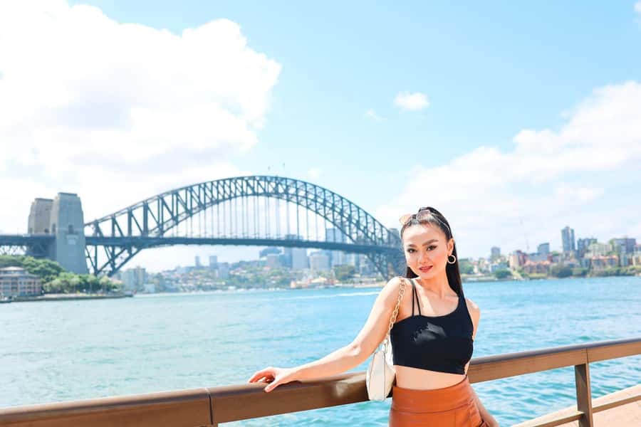 Sydney: Private Photoshoot outside the Opera House - Price, Packages, and What You’re Really Paying For