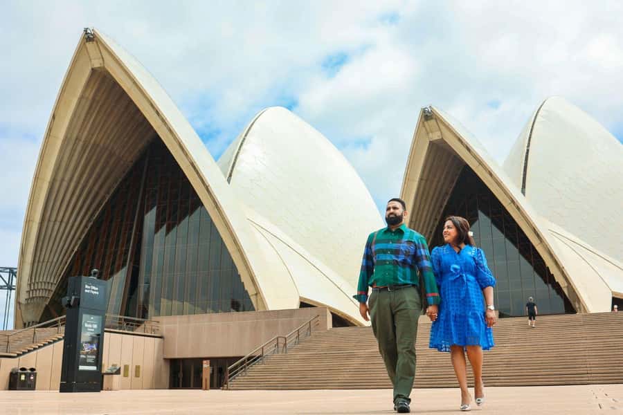 Sydney: Private Photoshoot outside the Opera House - Who This Photoshoot Is Best For