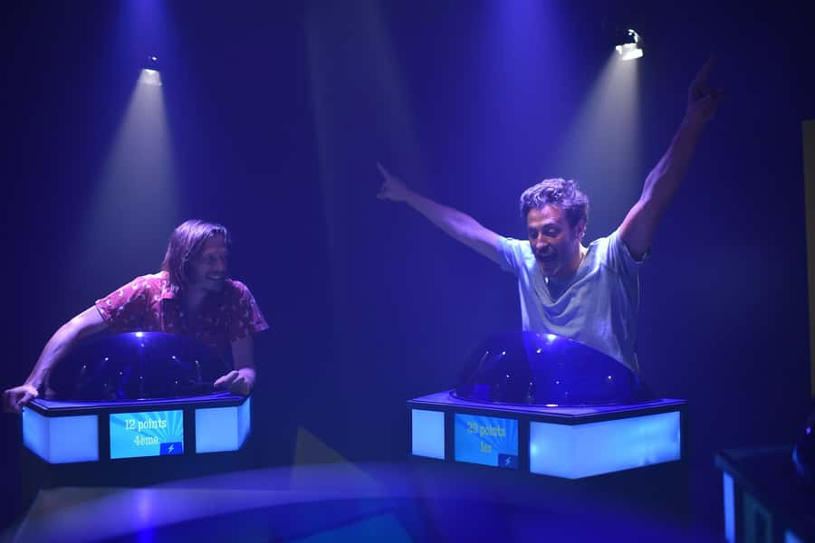 Sydney: Quiz Room Immersive Trivia Game Entry Ticket - How podium teams work, and why strategy shifts in a group setting
