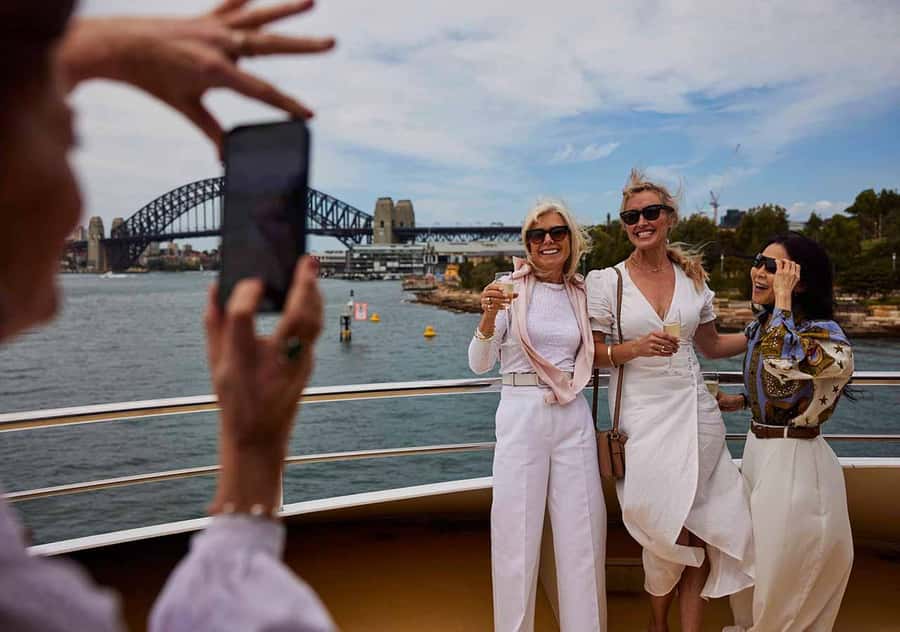 Sydney: Relaxing High Tea Cruise on Sydney Harbour - From Opera House to Fort Denison: How the Harbour Views Play Out