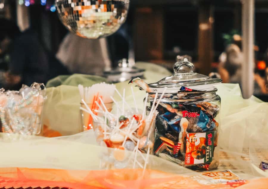 Sydney: Retro Party Cruise in Sydney Harbour with Snacks - Should you book this Sydney Harbour retro party cruise?