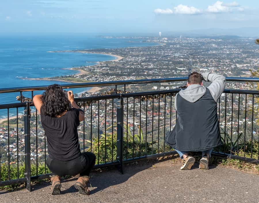 Sydney: Sea Cliff Bridge, Kiama Blowhole and Farmlands Tour - Sea Cliff Bridge and Kiama Blowhole: the day’s two big reasons to leave Sydney