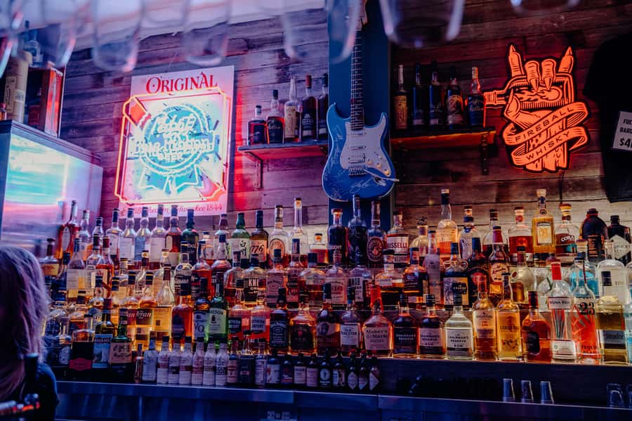 Sydney: Secret Bar Guided Tour with Complimentary Drink - Pick Your Night: Tuesday to Saturday Routes in Sydney