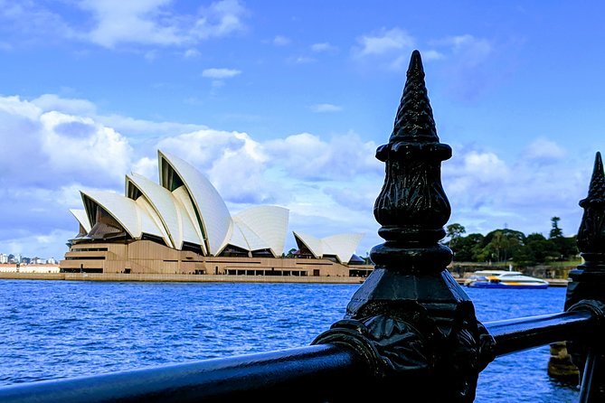 Sydney Secrets and Bondi Beach 4 HOUR AFTERNOON PRIVATE TOUR - Price and time: what you’re really paying for