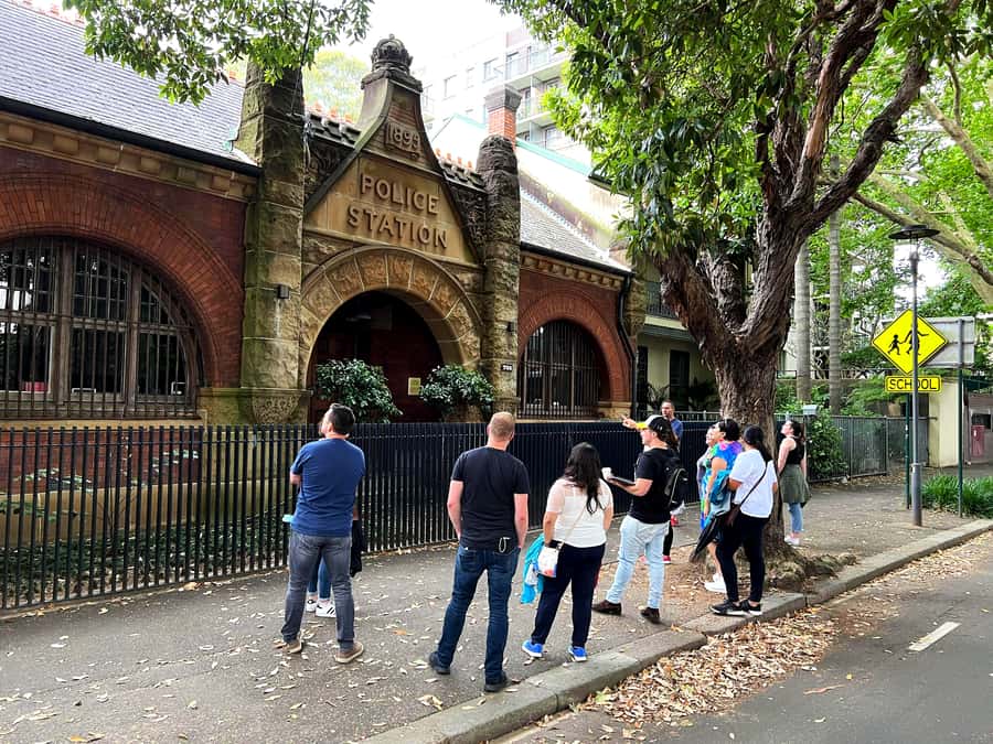 Sydney: Slum & Crime Scene History Tour with Colonial Pub - Forgotten Colonial Burial Ground: Early Sydney’s Dark Footnote